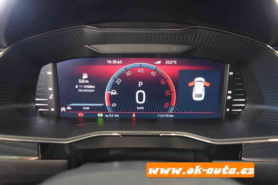 Škoda Superb 2.0 TDI STYLE MATRIX DSG 2023-DPH  - foto 20