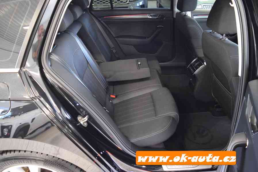 Škoda Superb 2.0 TDI STYLE MATRIX DSG 2023-DPH  - foto 9