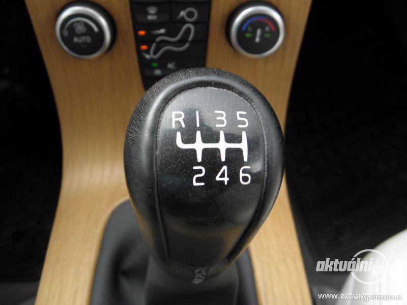 Volvo V50 1.6, nafta, RV 2012, navigace, kůže - foto 3