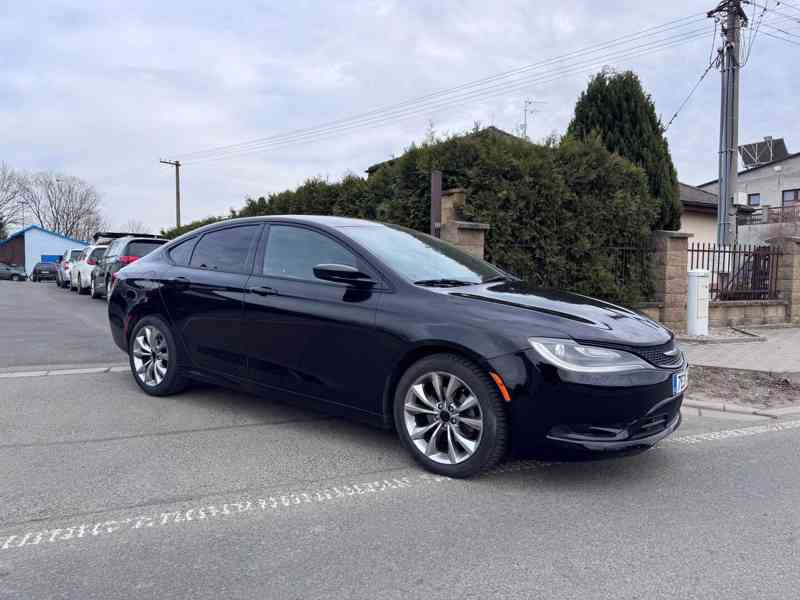Chrysler 200S Limited 2,4 Kůže Klima 2015 - foto 1