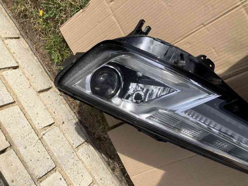 xenon svetlo audi a4 b9 15- pravy levy leve prave - foto 14