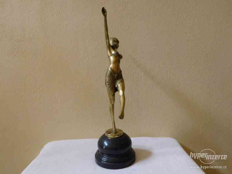 Bronzová socha tanečnice - Art Deco - foto 6