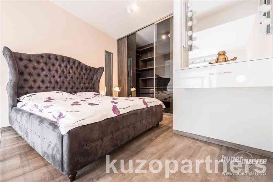 Prodej bytu- slunný LOFT o dispozici 2kk, 52m2, balkón, Praha 8-Libeň, ul. U Libeňského pivovaru - foto 12