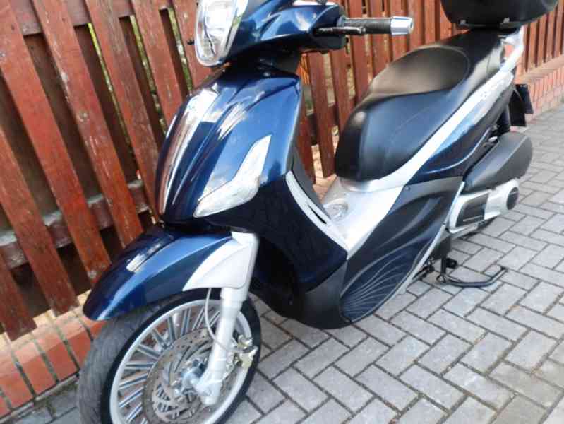 Piaggio Beverly 300 - foto 8