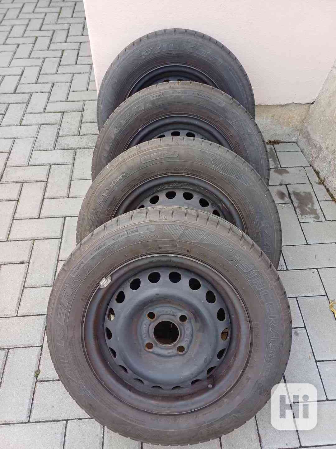 Pneu - foto 1