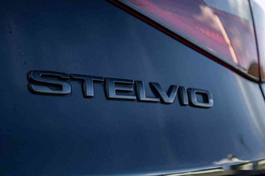 Alfa Romeo Stelvio 2.0 GME 280k Btech AWD A/T - foto 14