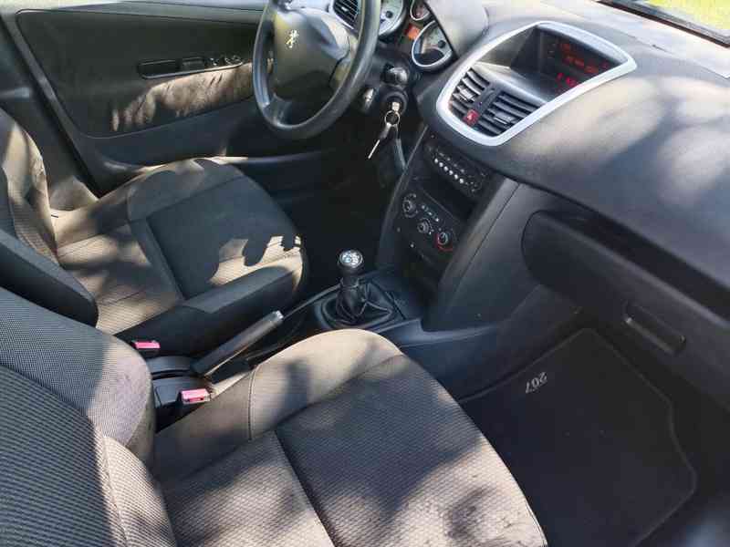Peugeot 207 SW 1.4 70Kw RV.2009 naj.130tis. - NOVÁ STK - foto 8