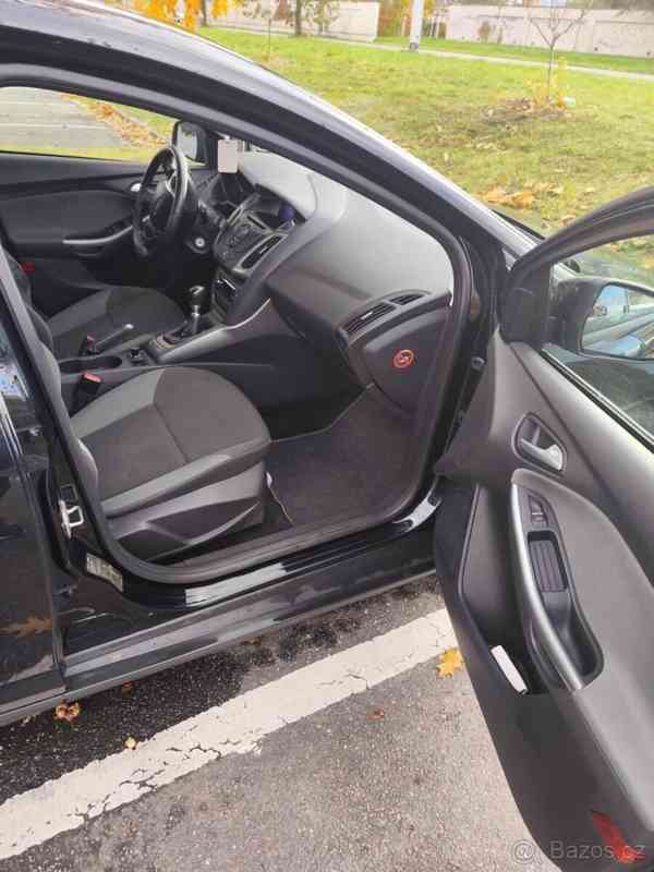 Ford Focus 1,6   mk3 2011 - foto 9