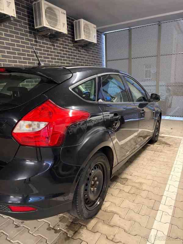 Ford Focus 1,6   mk3 2011 - foto 6