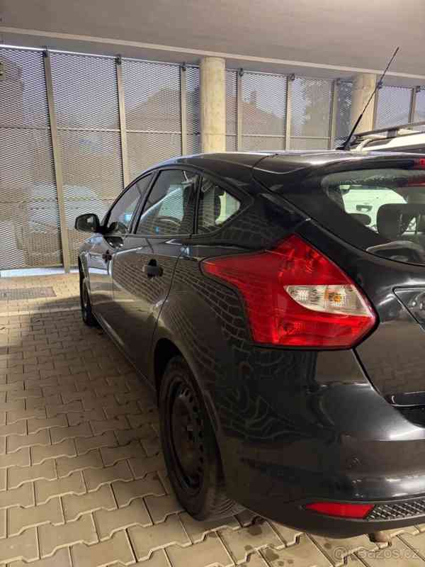 Ford Focus 1,6   mk3 2011 - foto 7