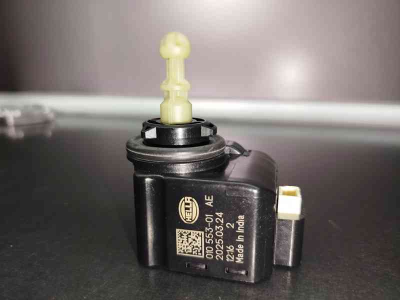 Nový motorek naklápění světel HELLA (010 553-01) – 2 ks - foto 1