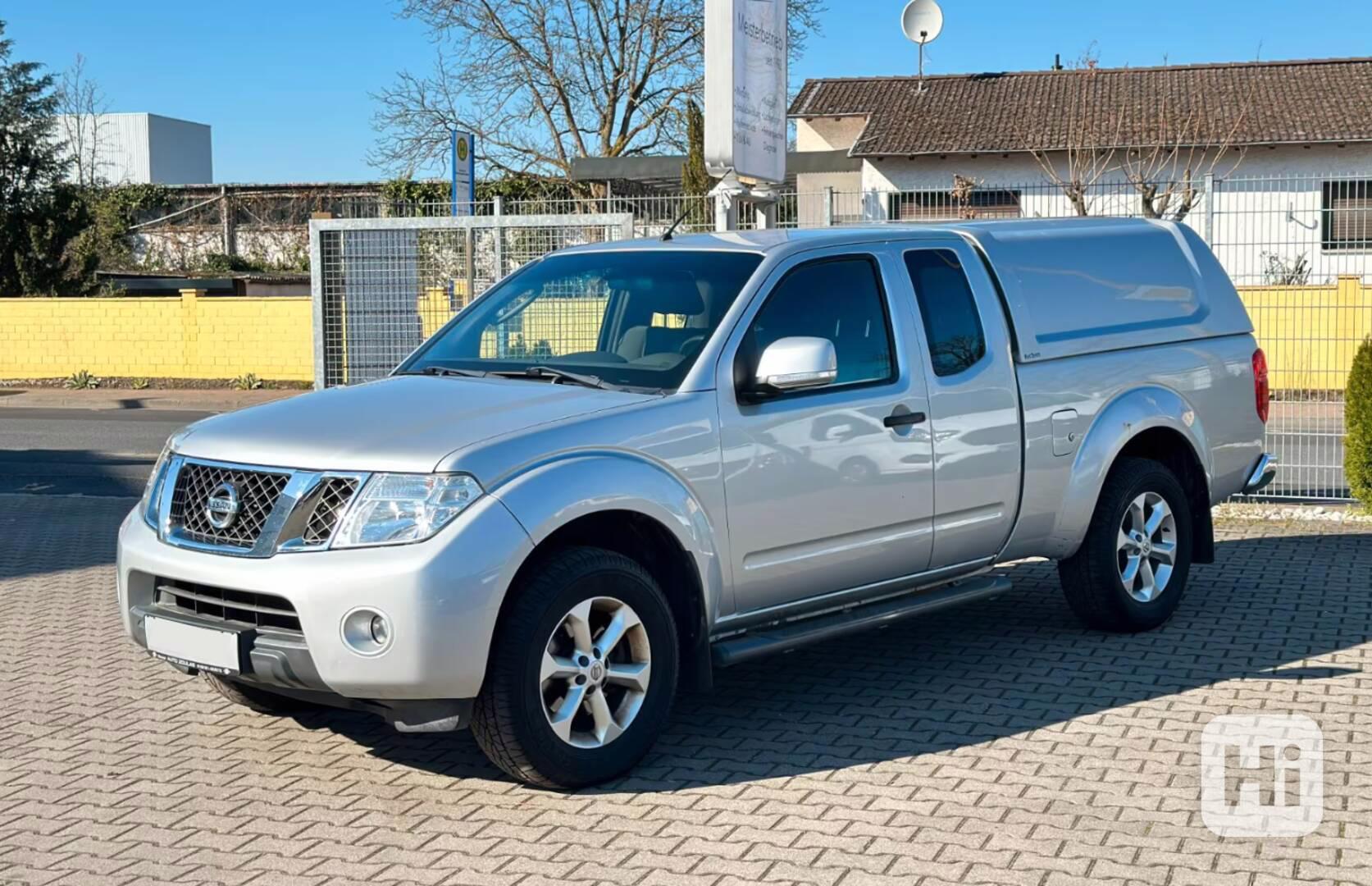 Nissan Navara 2,5DCi King Cab SE 140kw - foto 1