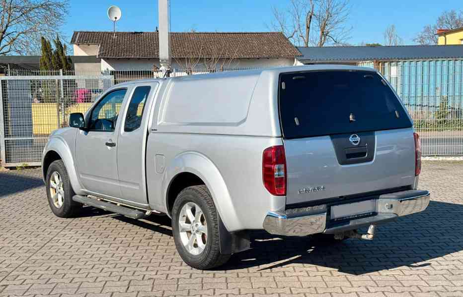 Nissan Navara 2,5DCi King Cab SE 140kw - foto 7