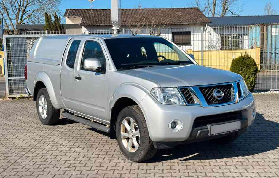 Nissan Navara 2,5DCi King Cab SE 140kw - foto 5