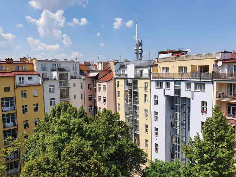 Za Váš byt v Praze určený k privatizaci nabízíme odstupné - foto 1