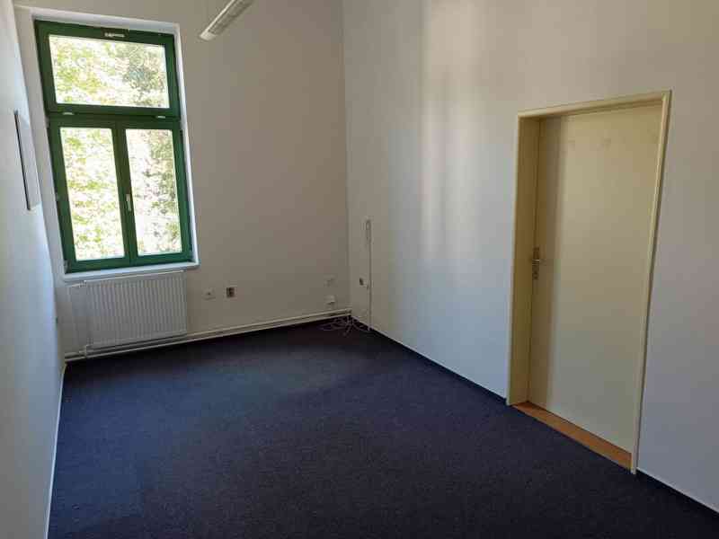 Pronájem kanceláří v Ostravě, 42m2, bez provize RK - foto 6