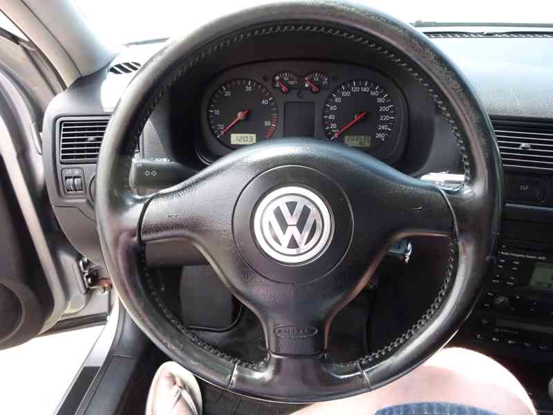 VW Golf 1.9 TDI r.v.2003 (96 kw) klimatronic  - foto 10