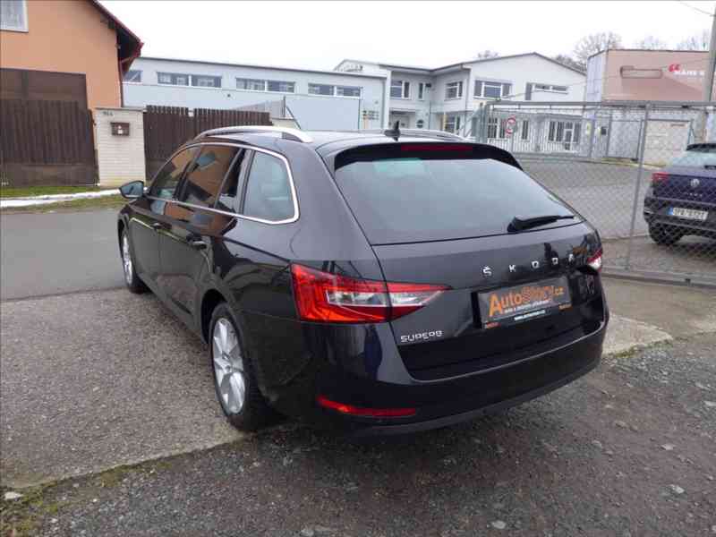 Škoda Superb 2,0 TDI NAVI LED VÝHŘEV DPH - foto 4