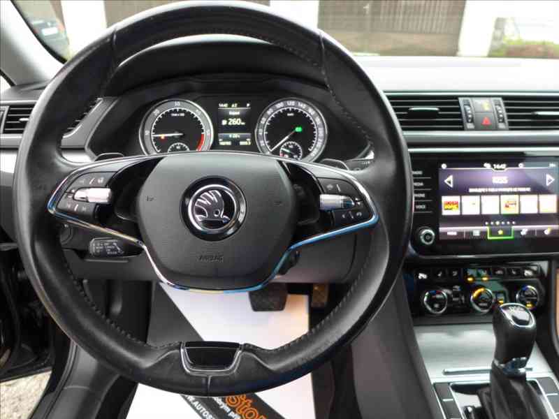 Škoda Superb 2,0 TDI NAVI LED VÝHŘEV DPH - foto 6