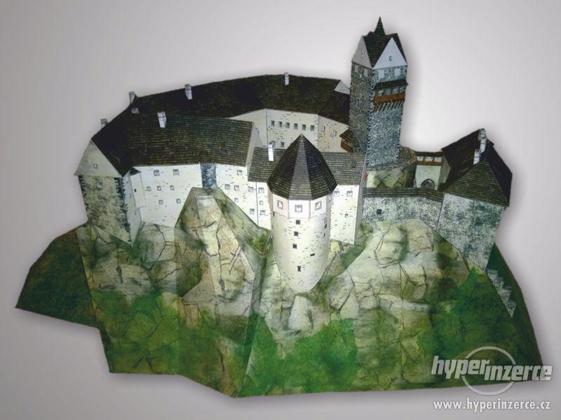 Papírový model hradu Loket - foto 3