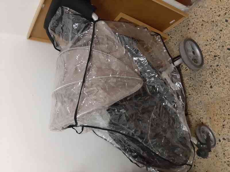 Kočárek/golfky Valco baby SNAP 4 s příslušenstvím - foto 13