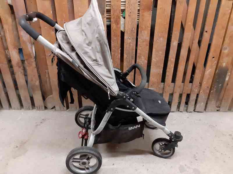 Kočárek/golfky Valco baby SNAP 4 s příslušenstvím - foto 1