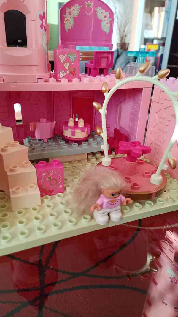 Lego Duplo - Palác princezny 4820 - foto 4