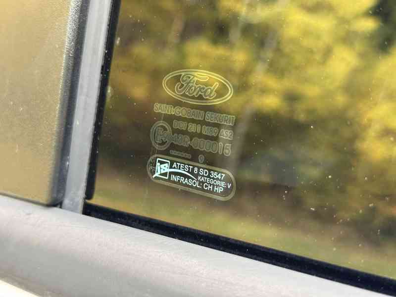 Ford Focus 1.6 16V 85kW Ti-VCT - foto 19