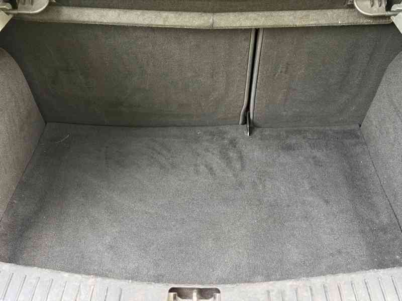 Ford Focus 1.6 16V 85kW Ti-VCT - foto 15