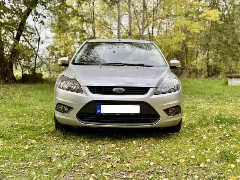 Ford Focus 1.6 16V 85kW Ti-VCT - foto 3