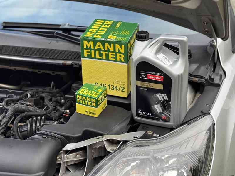 Ford Focus 1.6 16V 85kW Ti-VCT - foto 21