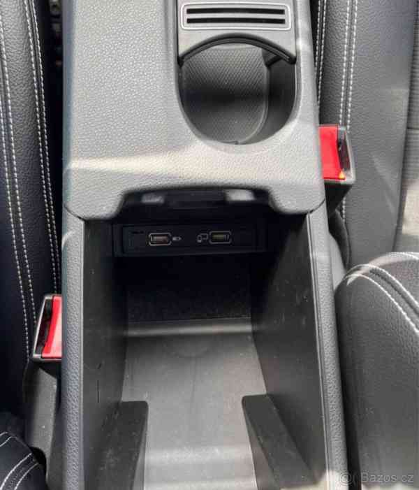 Mercedes-Benz GLA 2,1   200d 4Matic 7G automat, diesel - foto 13
