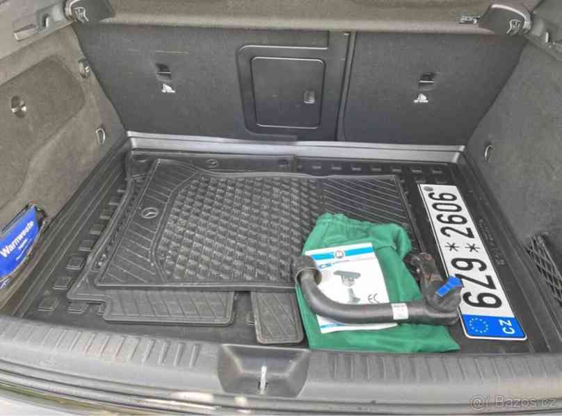 Mercedes-Benz GLA 2,1   200d 4Matic 7G automat, diesel - foto 6