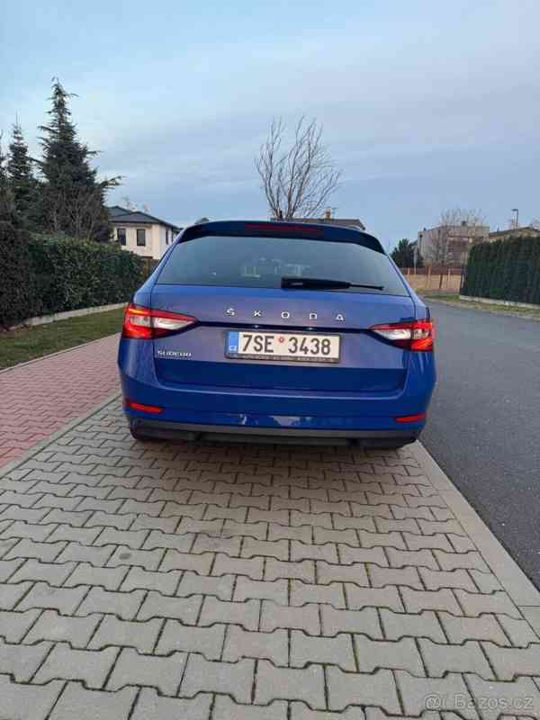 Škoda Superb 2,0   TDI DSG 2022 Rok 110 kw - foto 2