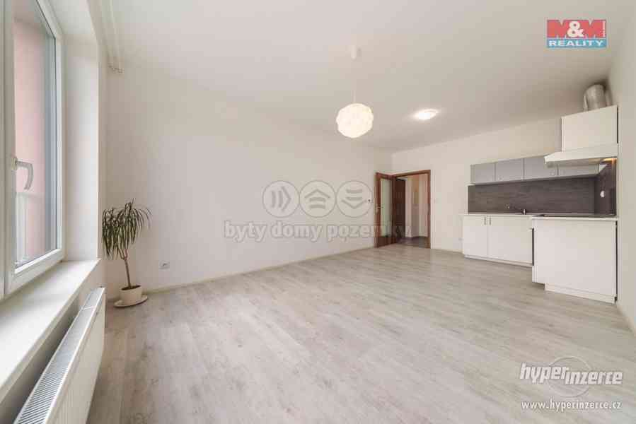 Prodej bytu 1+kk, 38 m?, Pardubice, ul. Pod Vinicí - foto 5