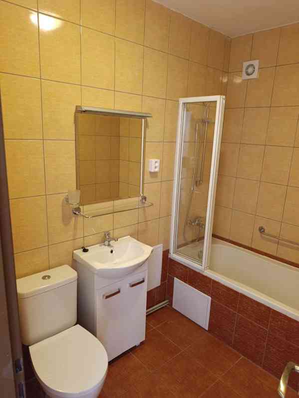 Pronájem ubytovací jednotky (27 m²), Praha 5 - foto 4