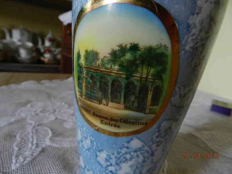 Hezká porcelánová váza Vichy - J E Saxe Germany - foto 4