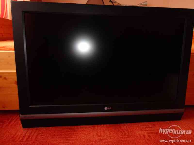 LG 37 LC2R LCD super stav, málo používaná 37LC2R - foto 1