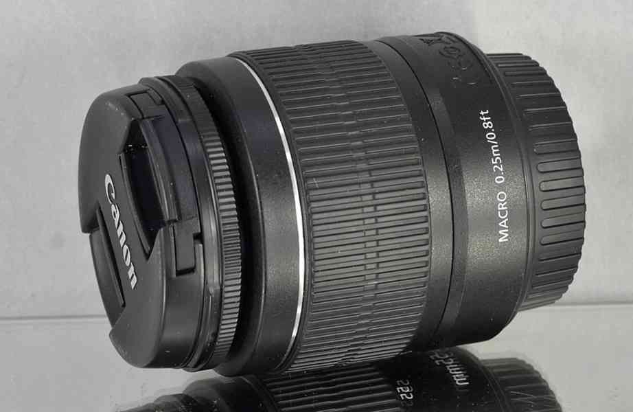 Canon EF -S 18-55mm f/3.5-5.6 III **APS-C zoom - foto 7