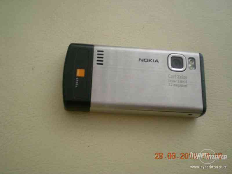 Nokia 6500s z r.2007 - výsuvné telefony s kovovými kryty - foto 7