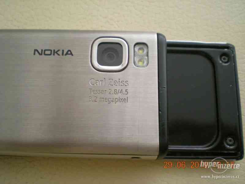 Nokia 6500s z r.2007 - výsuvné telefony s kovovými kryty - foto 8