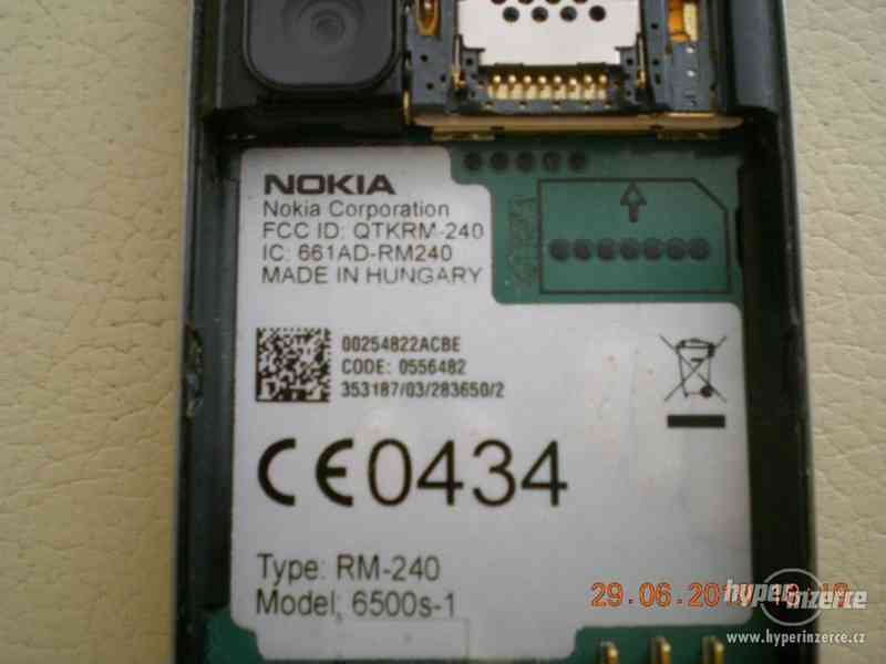 Nokia 6500s z r.2007 - výsuvné telefony s kovovými kryty - foto 10