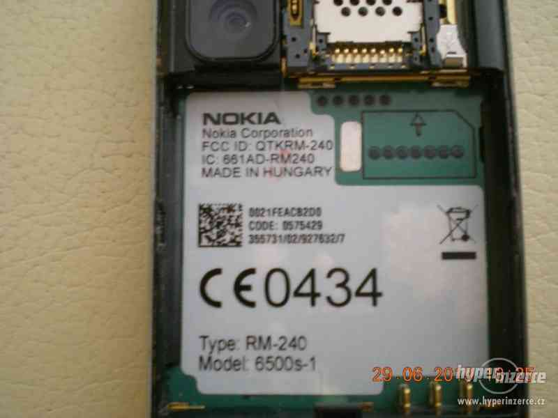 Nokia 6500s z r.2007 - výsuvné telefony s kovovými kryty - foto 18