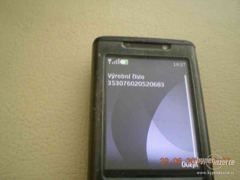 Nokia 6500s z r.2007 - výsuvné telefony s kovovými kryty - foto 21