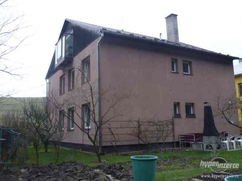 Rodinný dům 6+2 Trnava u Zlína - foto 3