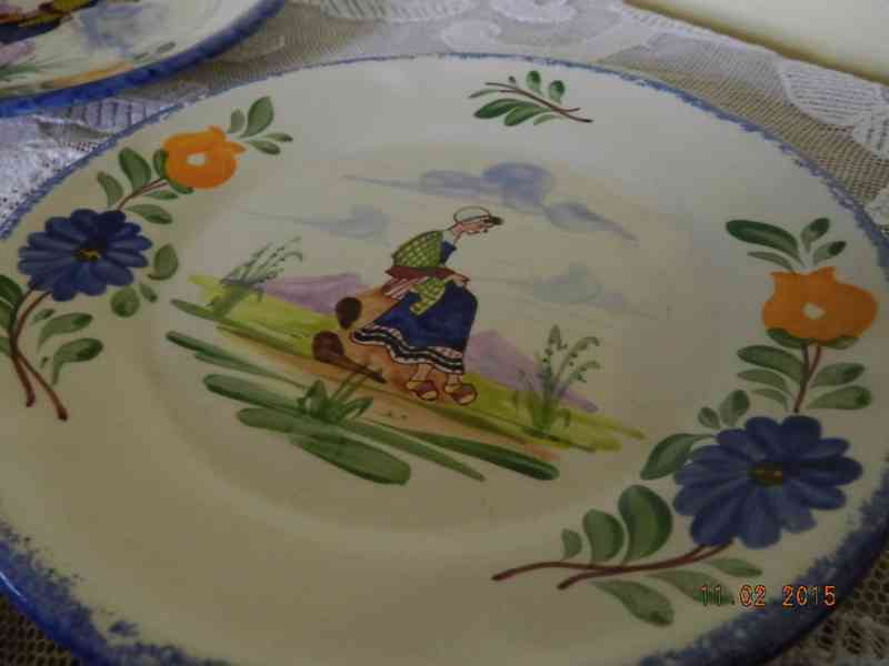 Sada krásné staré ručně malované talíře - Francie - foto 6