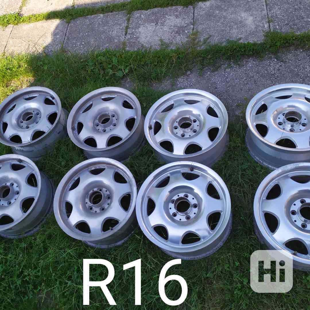 Kovaná kola R16 -   8 ks - foto 1