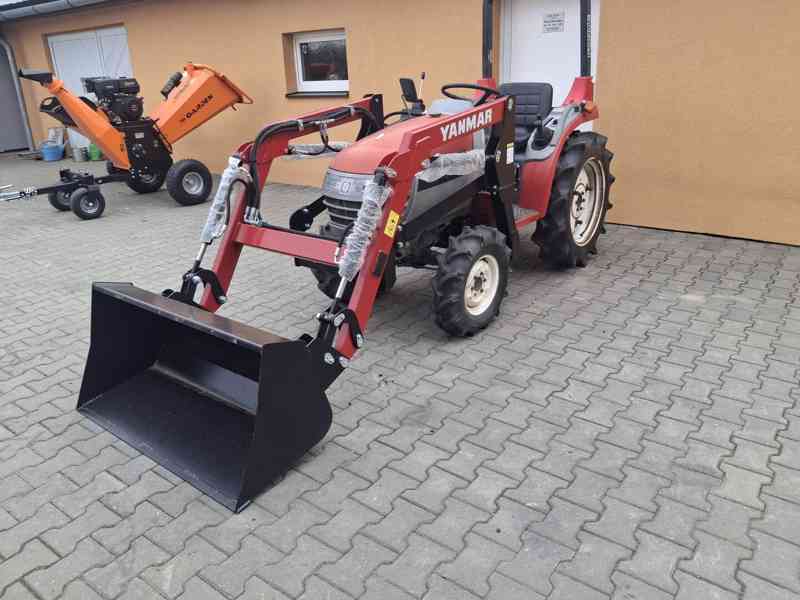 Malotraktor Yanmar AF17 s nakladačem 17 HP, 4x4 - foto 13