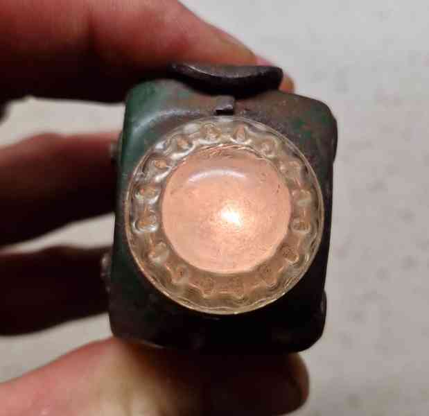 Svítilna - cvrček,nožíky Mikov Afrika a jiné,ple.pistolka - foto 8