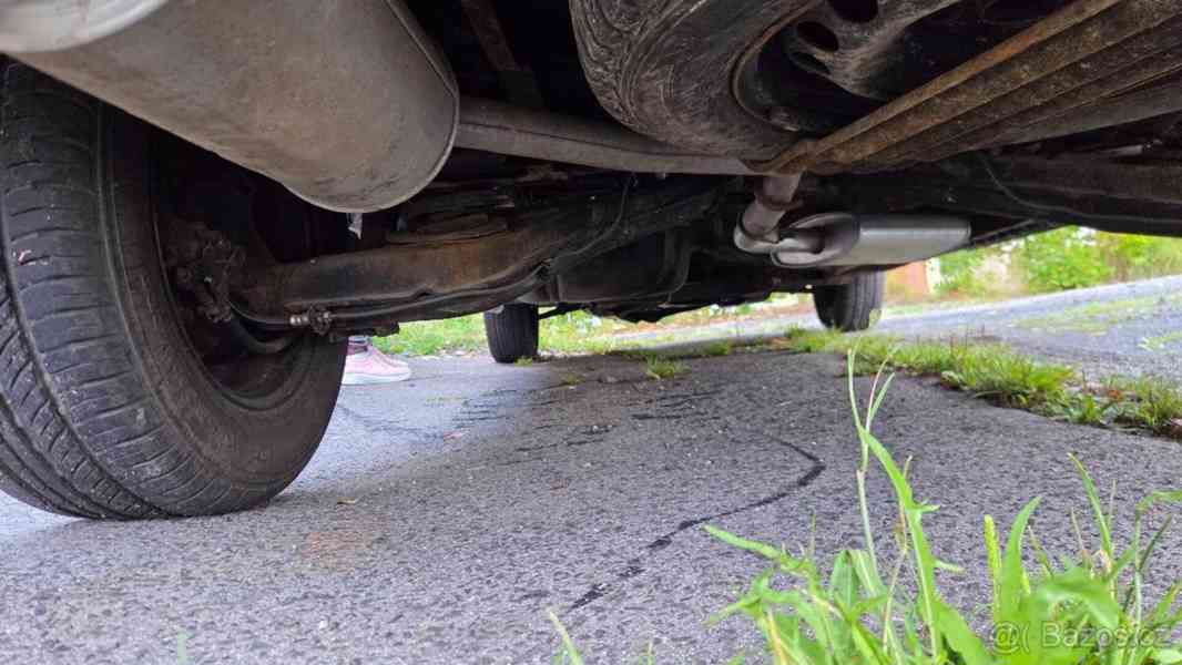 Volkswagen Transporter 2,5   T4 r.v.2001 - foto 6